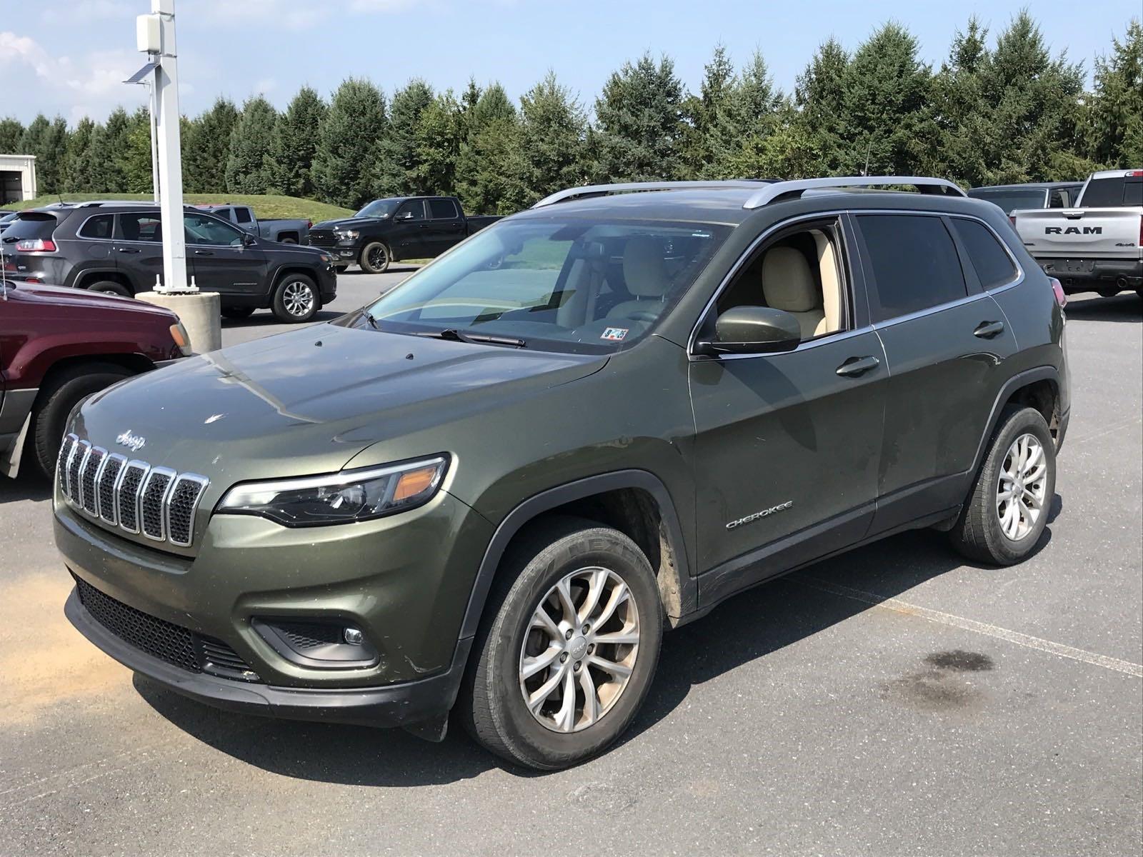 2019 Jeep Cherokee Vehicle Photo in Mechanicsburg, PA 17050-1707