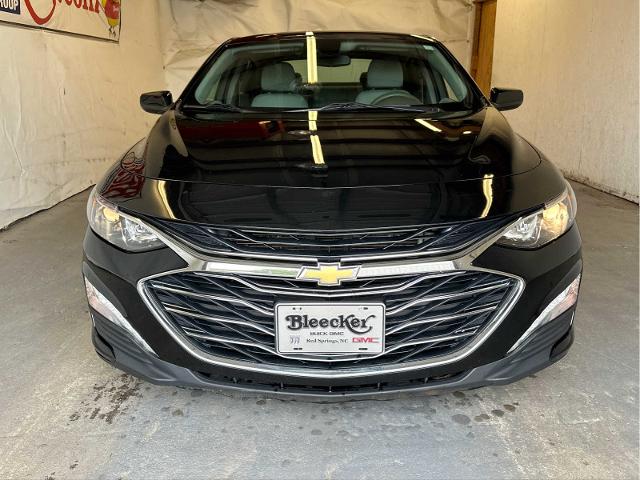 2020 Chevrolet Malibu Vehicle Photo in RED SPRINGS, NC 28377-1640