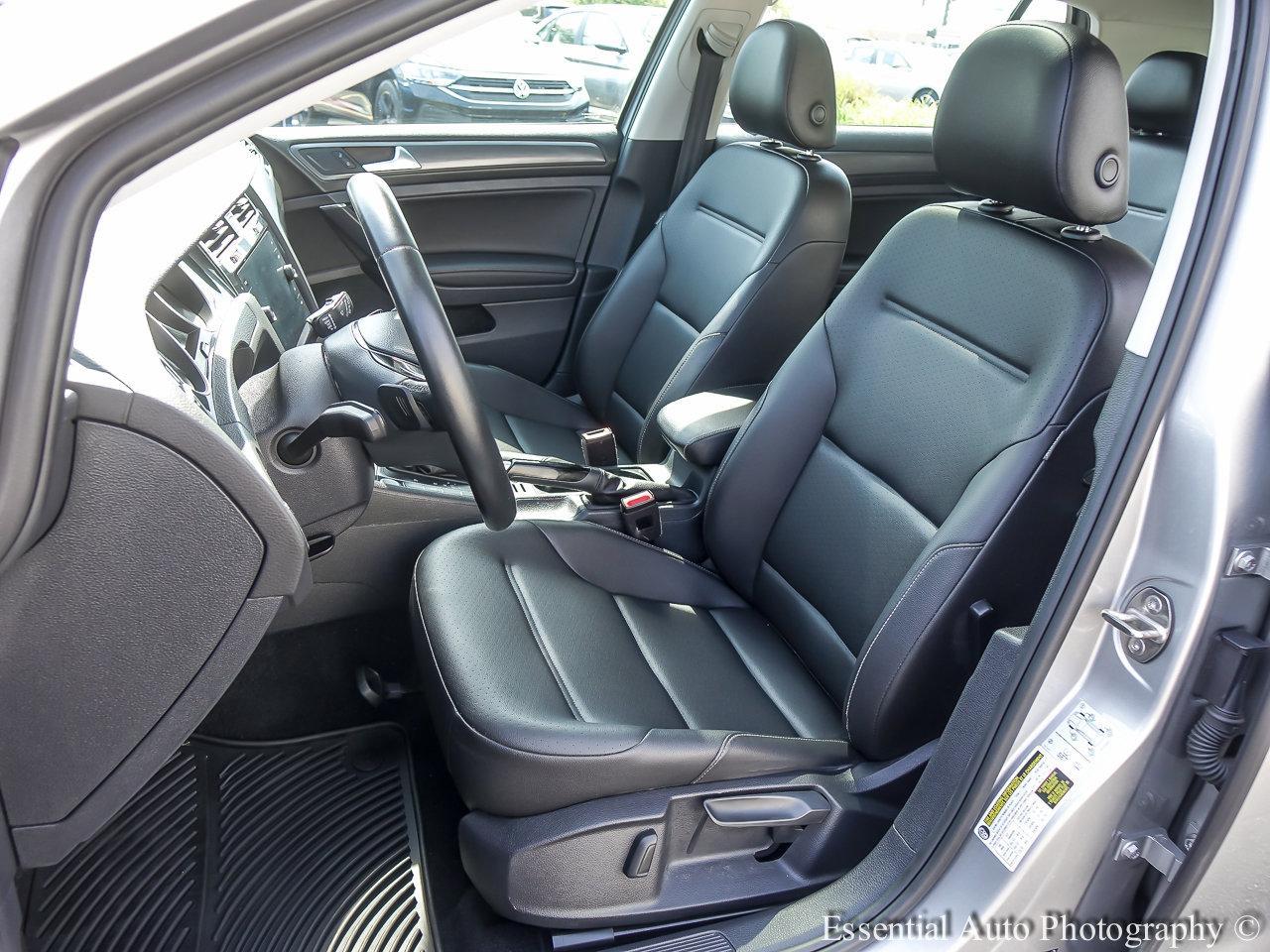 2019 Volkswagen Golf Vehicle Photo in Plainfield, IL 60586