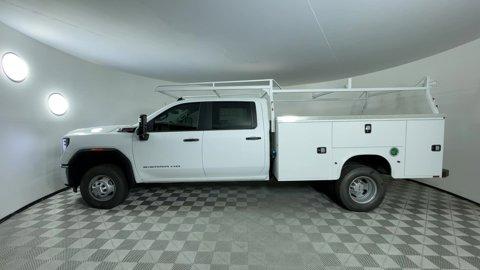 2024 GMC Sierra 3500 HD Chassis Cab Vehicle Photo in GILBERT, AZ 85297-0402