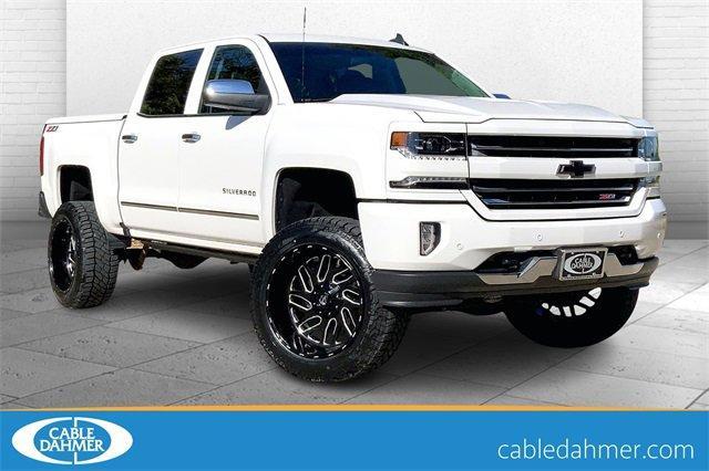 2016 Chevrolet Silverado 1500 Vehicle Photo in KANSAS CITY, MO 64114-4502