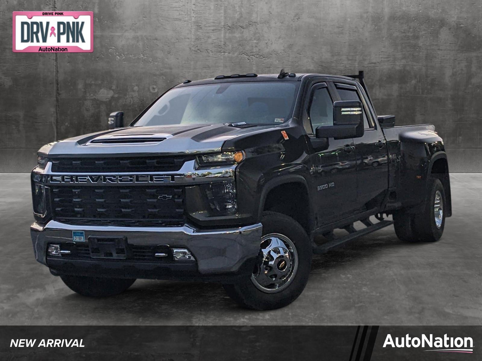 2023 Chevrolet Silverado 3500 HD Vehicle Photo in TIMONIUM, MD 21093-2300