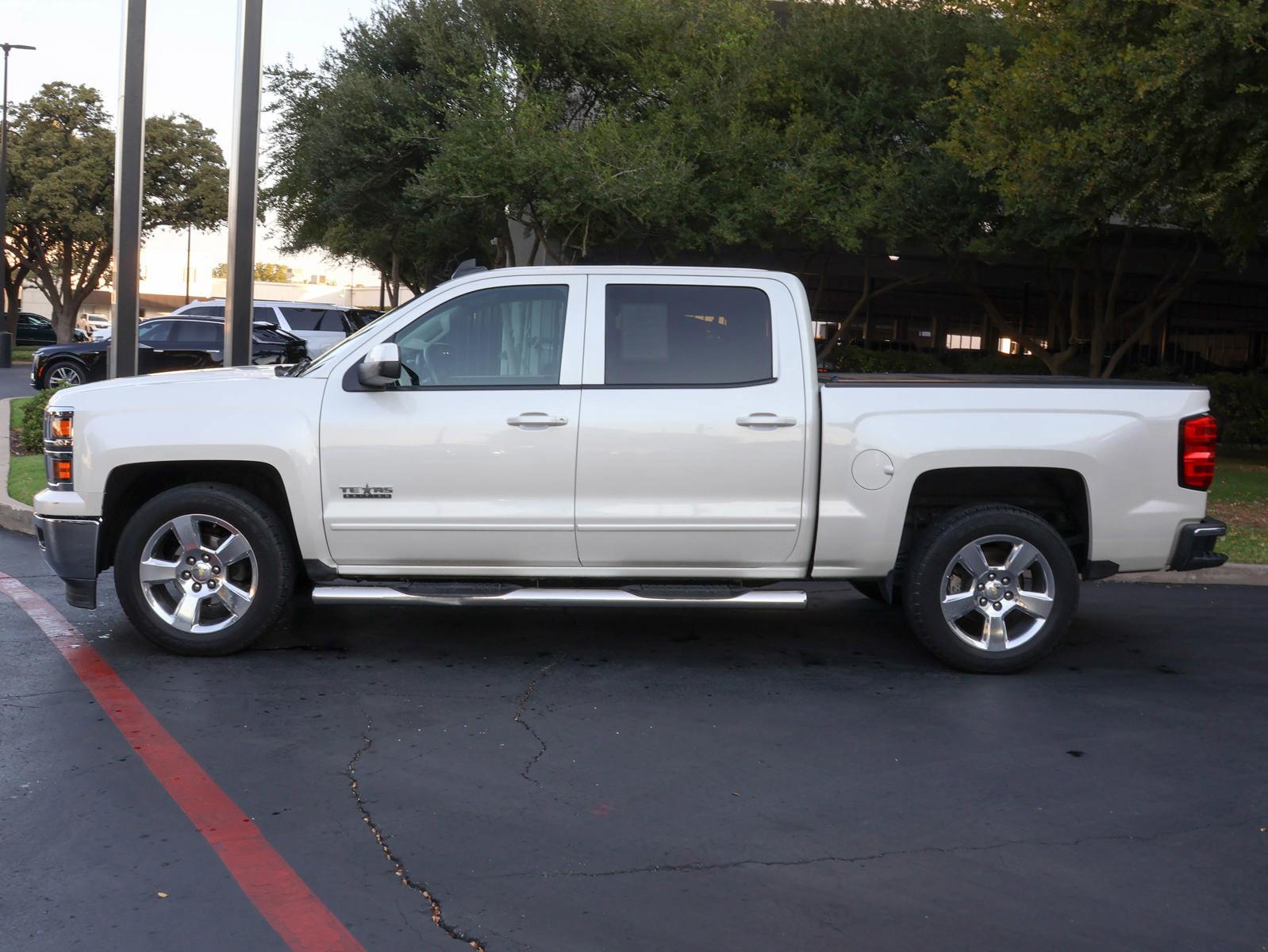 2015 Chevrolet Silverado 1500 Vehicle Photo in DALLAS, TX 75209-3095