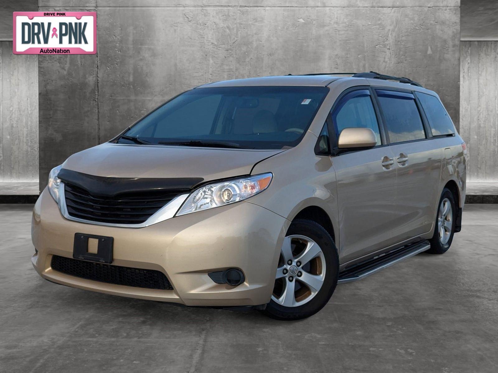 2013 Toyota Sienna Vehicle Photo in Ft. Myers, FL 33907