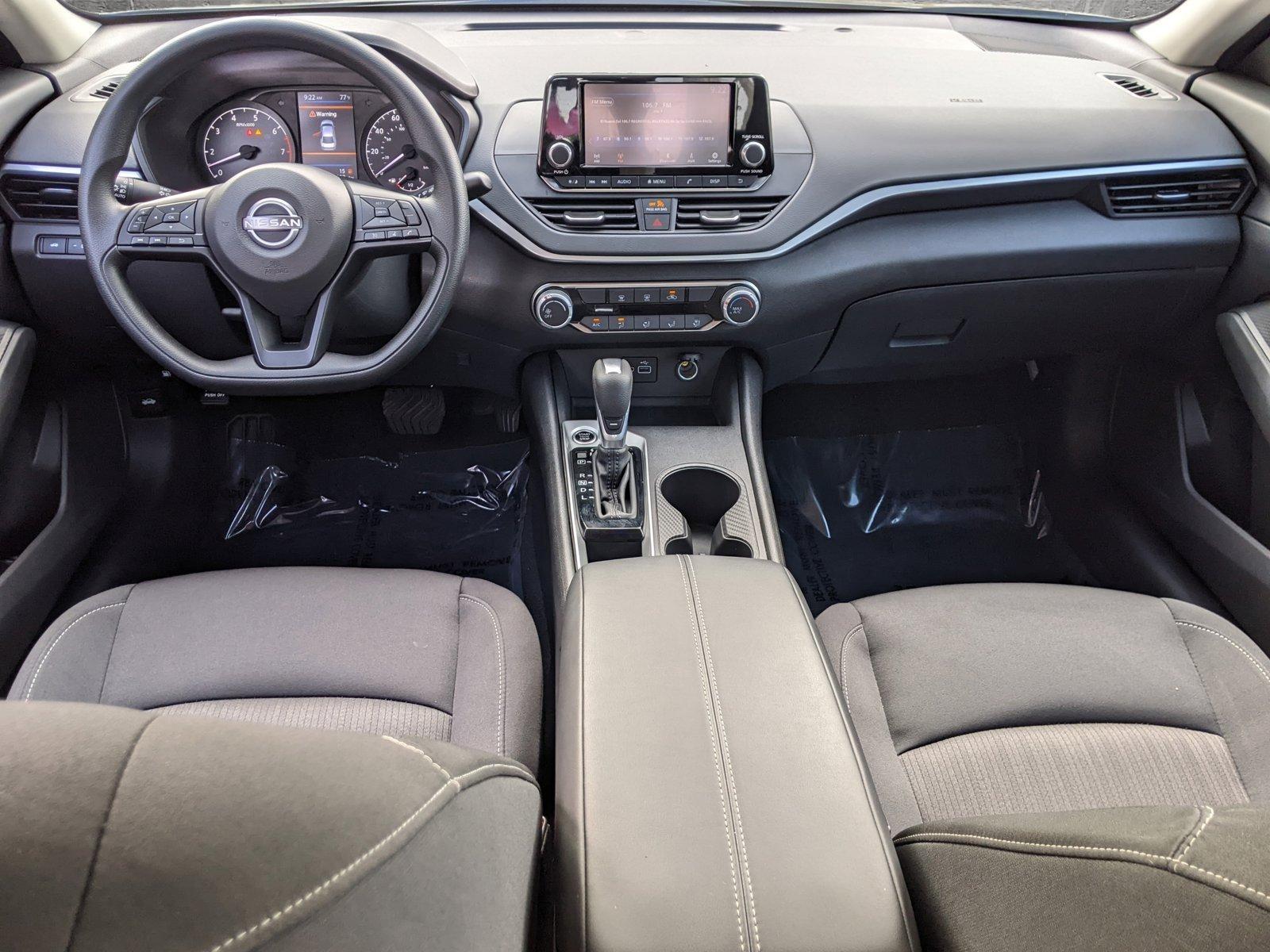 2024 Nissan Altima Vehicle Photo in Pembroke Pines , FL 33084