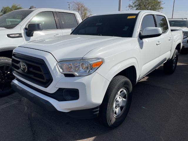 2020 Toyota Tacoma 2WD Vehicle Photo in GOODYEAR, AZ 85338-1310