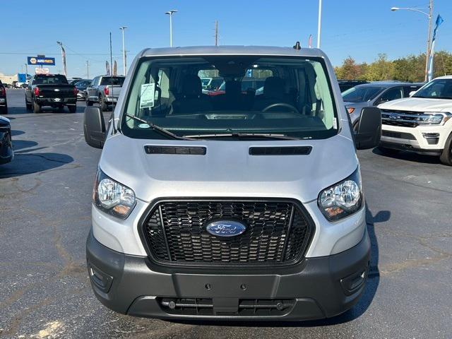 2022 Ford Transit Crew Van Vehicle Photo in Danville, KY 40422-2805