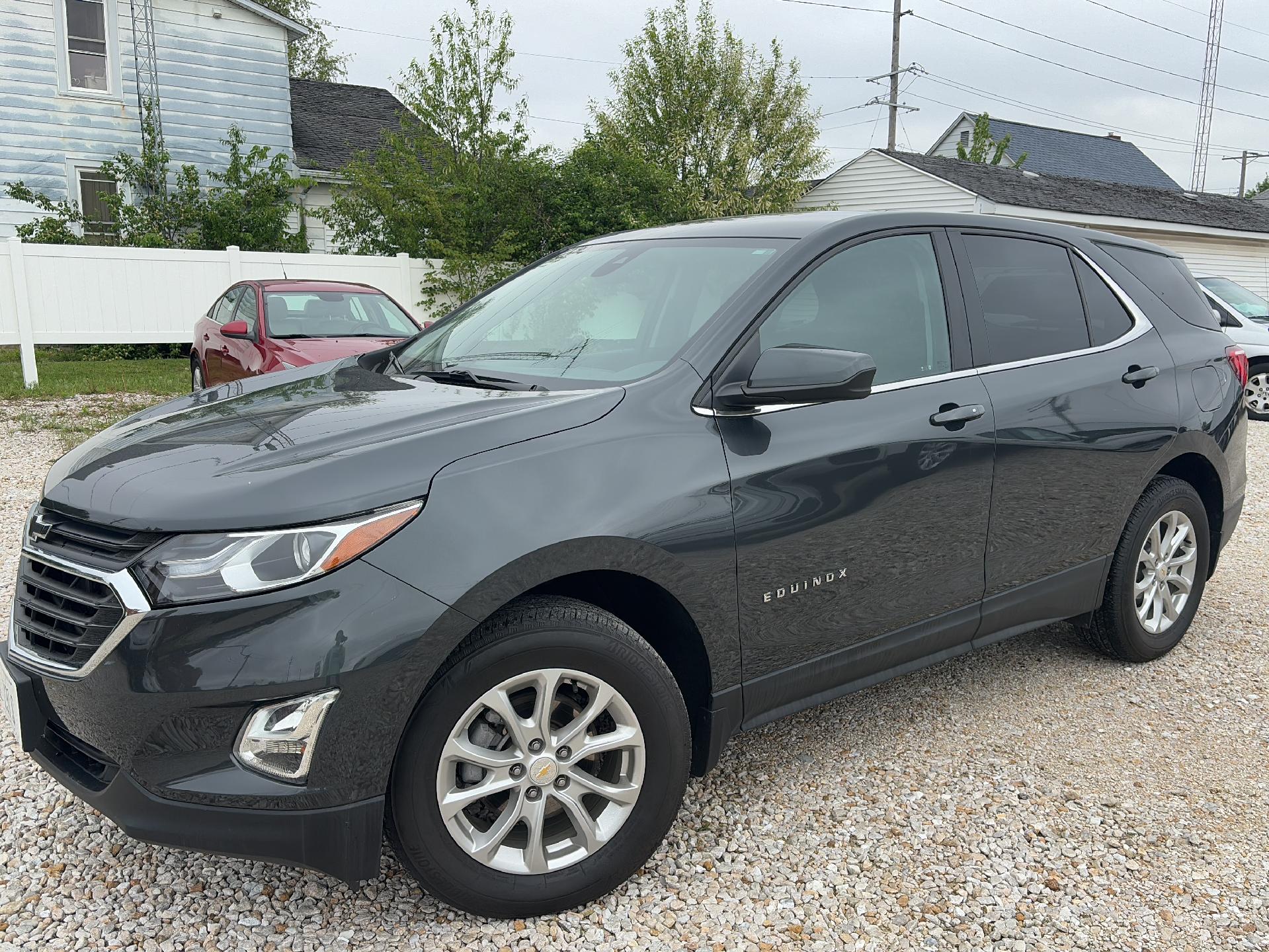 Used 2021 Chevrolet Equinox LT with VIN 2GNAXUEV1M6110801 for sale in Winchester, IL