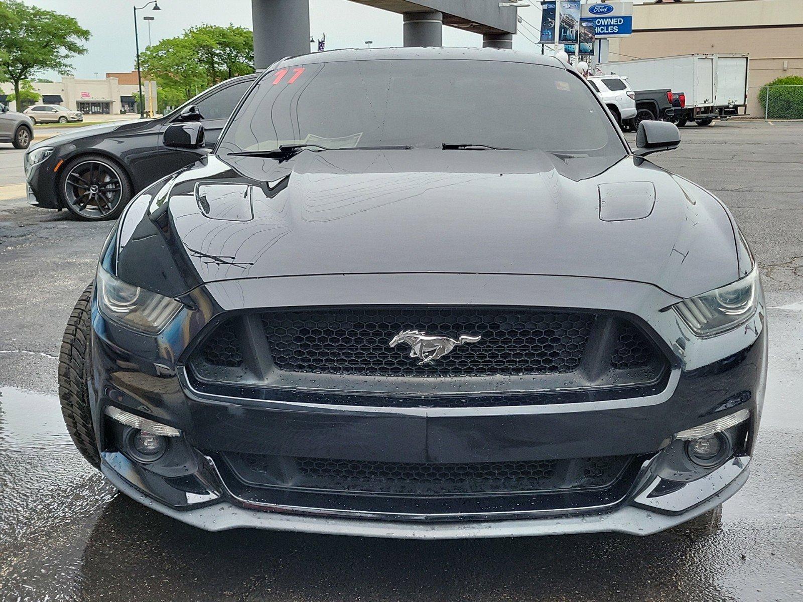 2017 Ford Mustang Vehicle Photo in Plainfield, IL 60586