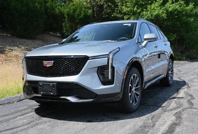 2024 Cadillac XT4 Vehicle Photo in NORWOOD, MA 02062-5222