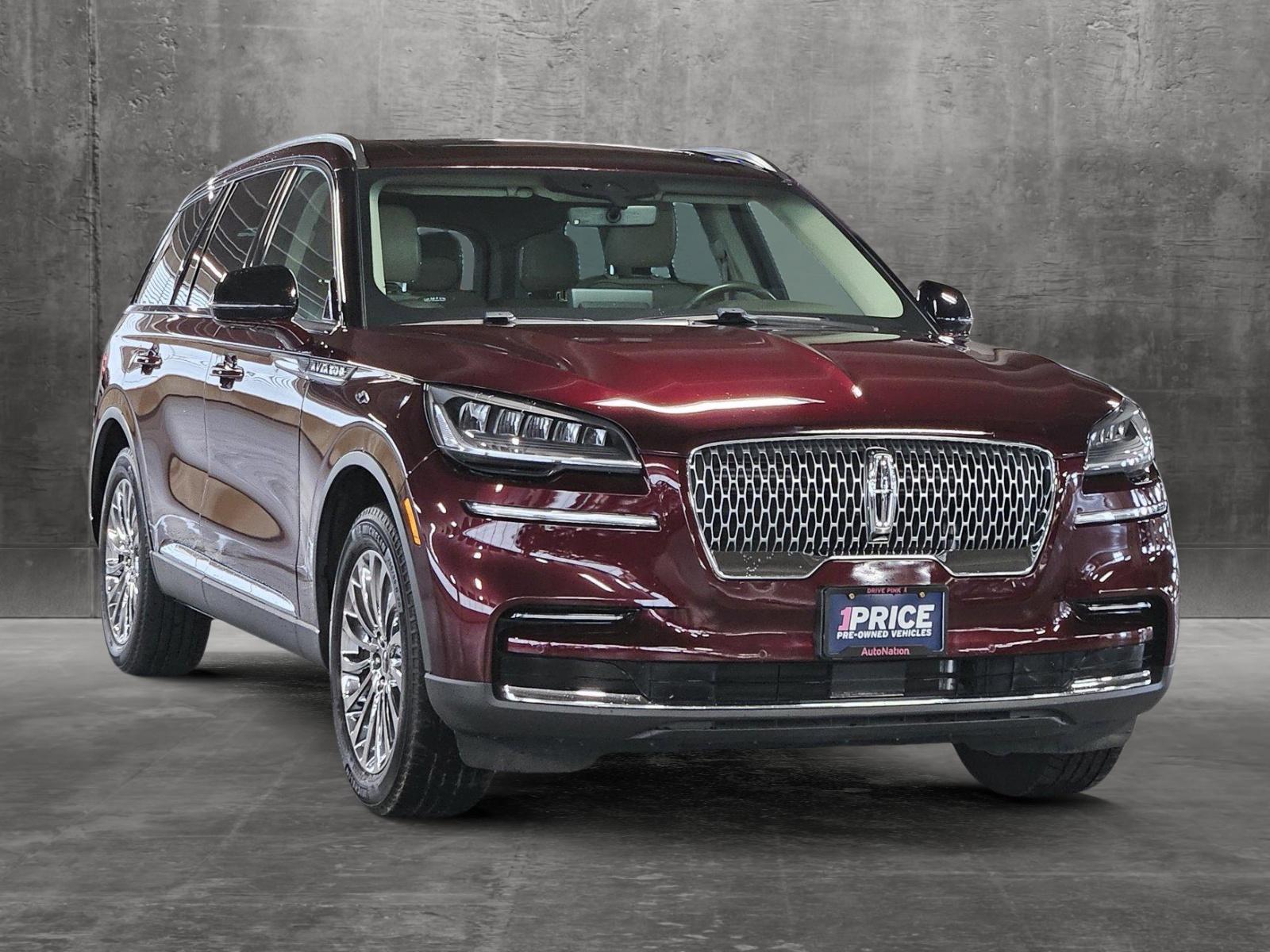 2022 Lincoln Aviator Vehicle Photo in NORTH RICHLAND HILLS, TX 76180-7199