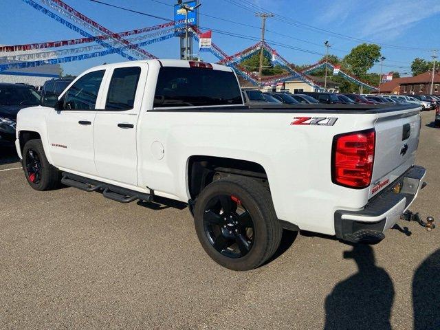 Used 2018 Chevrolet Silverado 1500 LT Z71 with VIN 1GCVKREH4JZ142545 for sale in Cambridge, OH