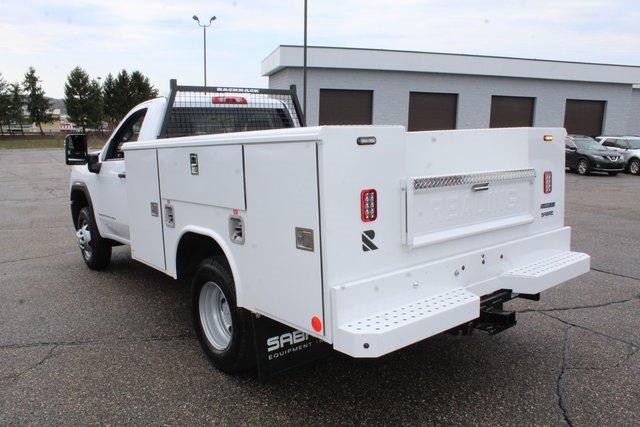 2024 GMC Sierra 3500 HD Chassis Cab Vehicle Photo in SAINT CLAIRSVILLE, OH 43950-8512