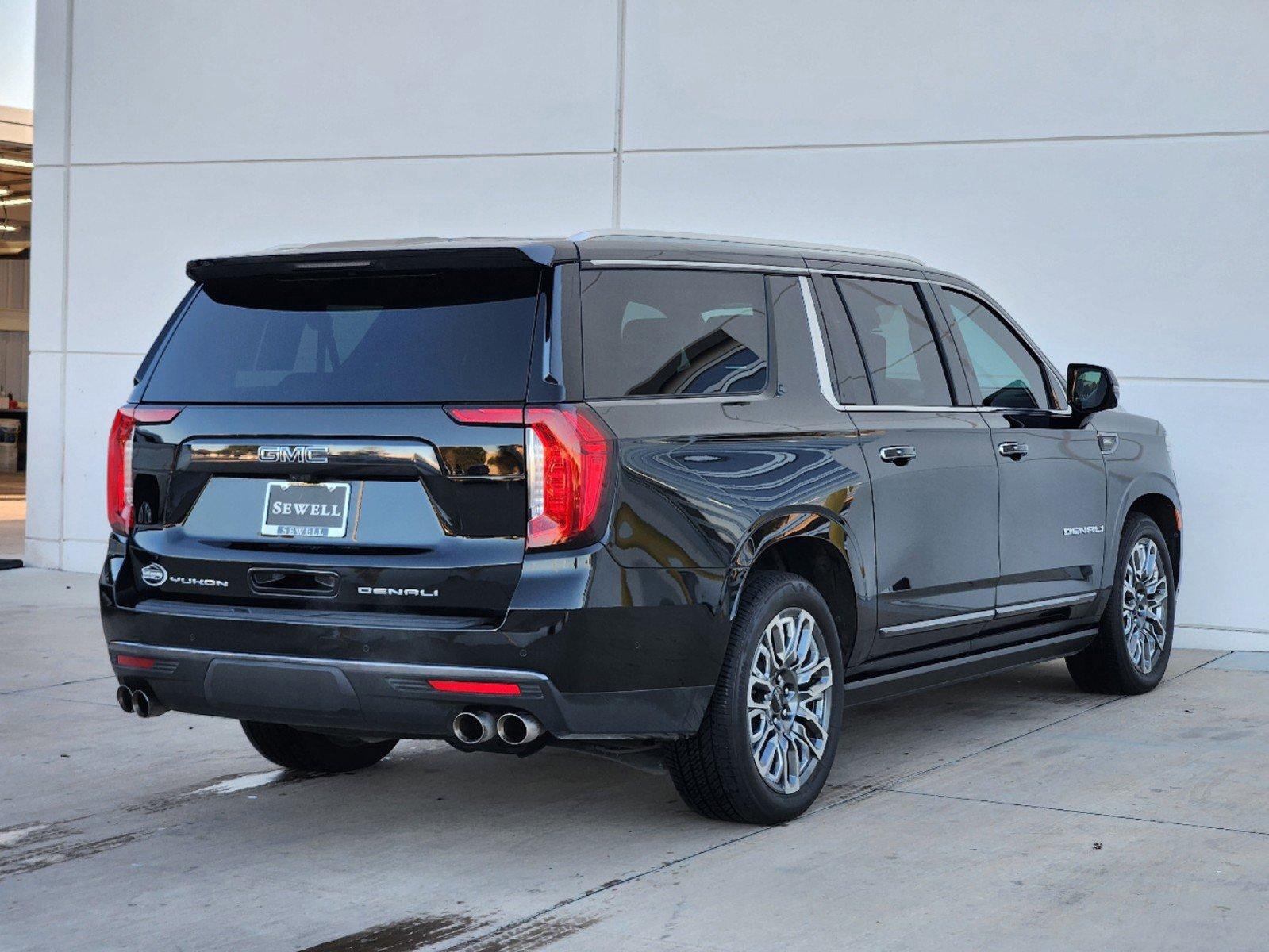 2023 GMC Yukon XL Vehicle Photo in PLANO, TX 75024