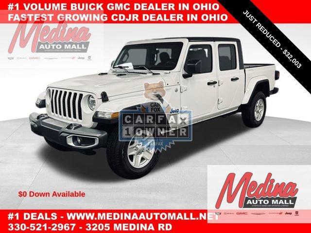 2021 Jeep Gladiator Vehicle Photo in MEDINA, OH 44256-9631