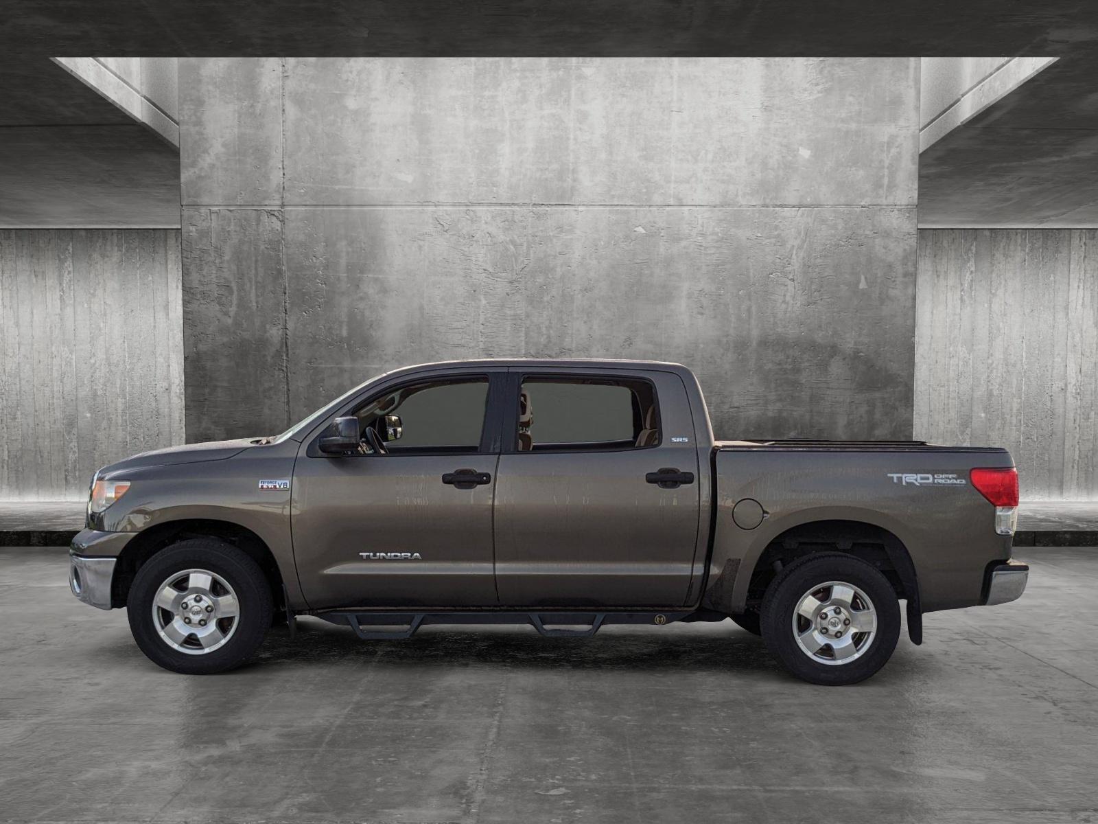 2013 Toyota Tundra 4WD Truck Vehicle Photo in Davie, FL 33331