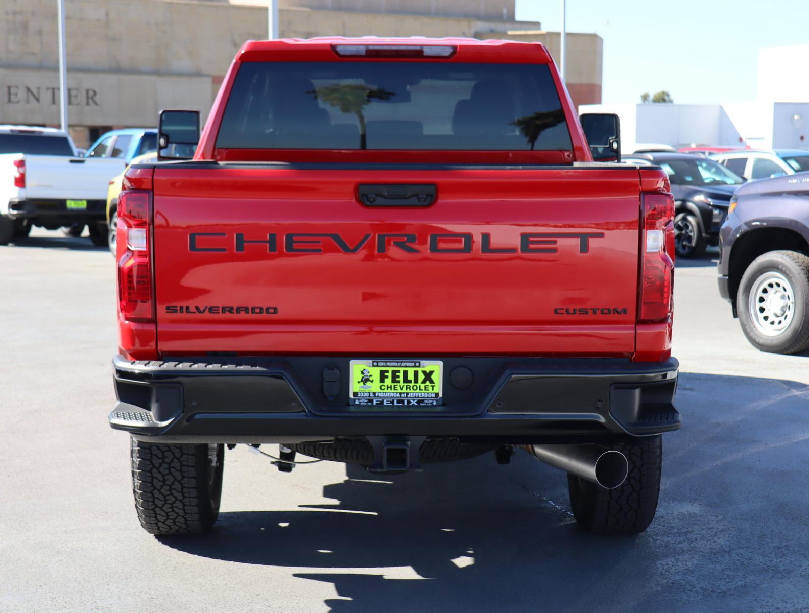 2024 Chevrolet Silverado 2500 HD Vehicle Photo in LOS ANGELES, CA 90007-3794