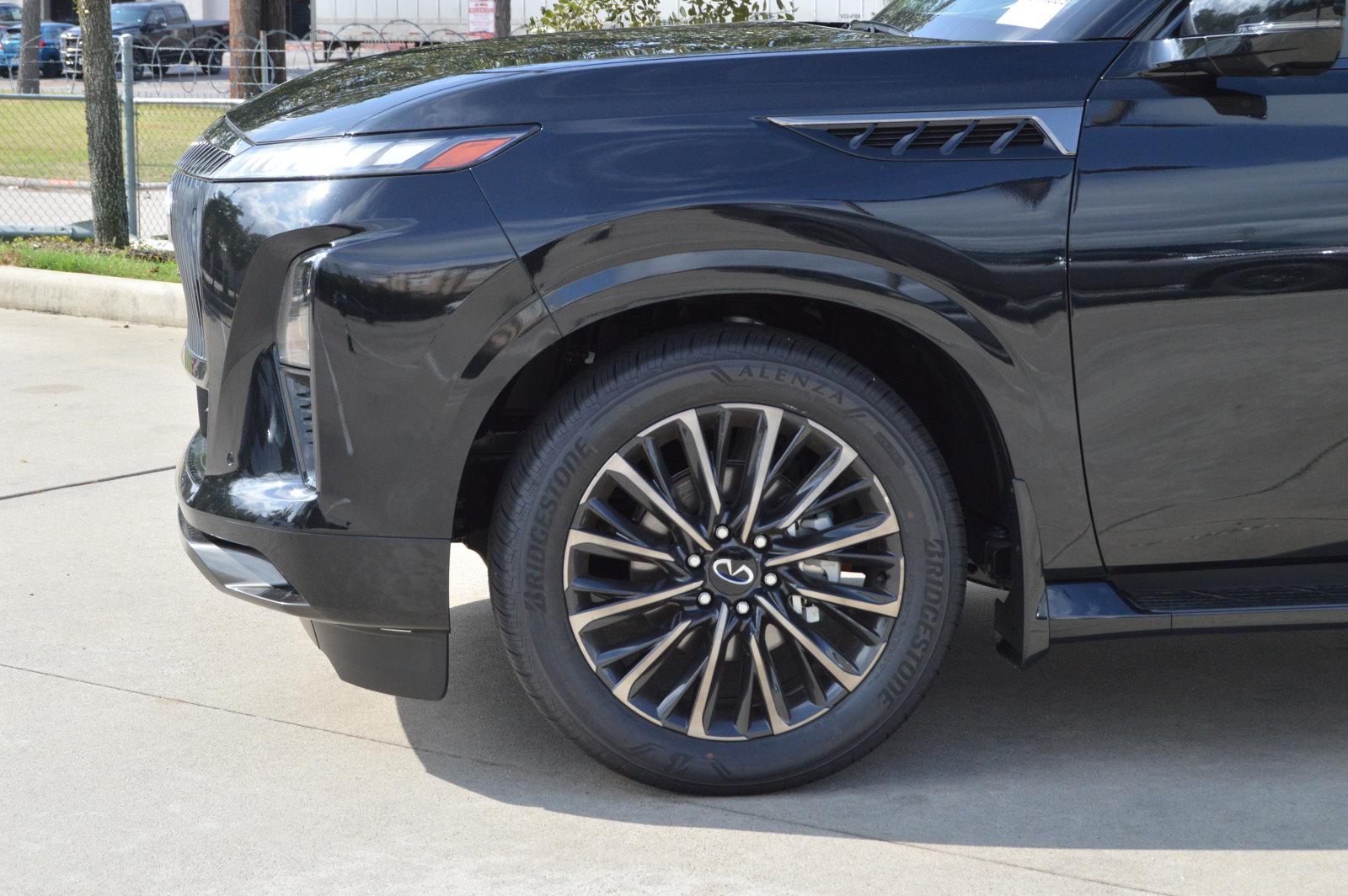 2025 INFINITI QX80 Vehicle Photo in Houston, TX 77090