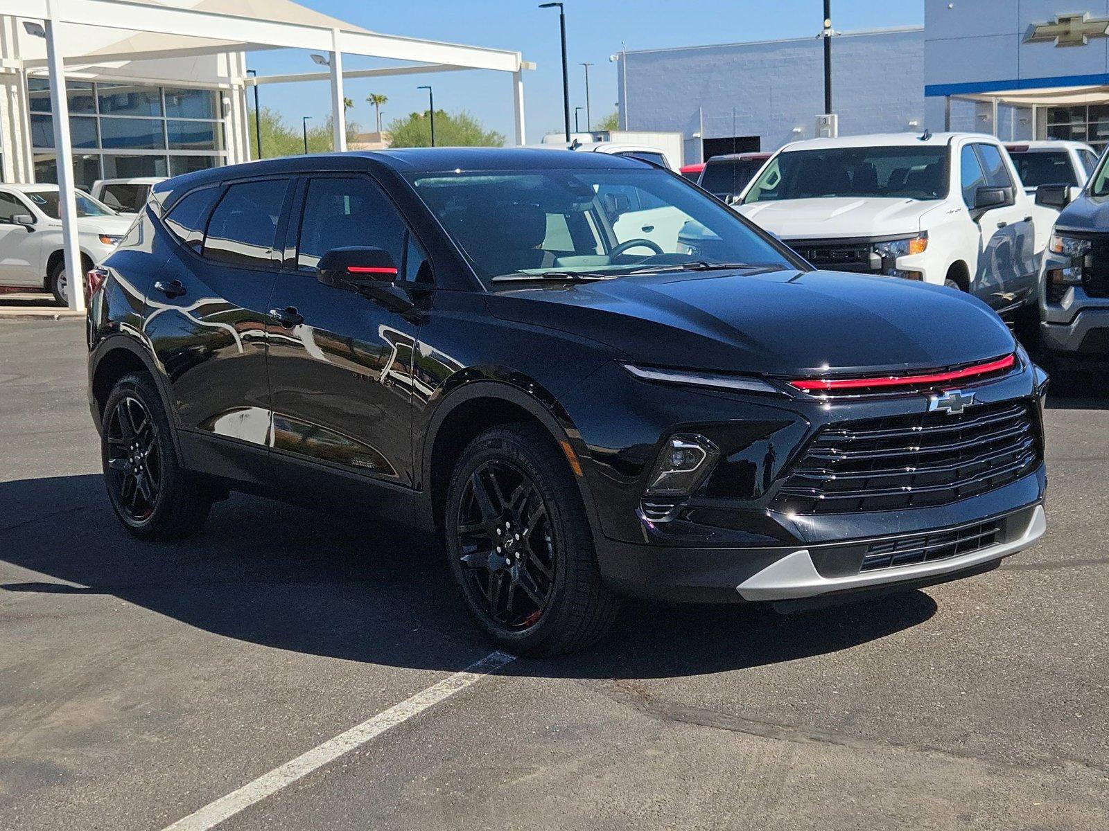 2025 Chevrolet Blazer Vehicle Photo in MESA, AZ 85206-4395