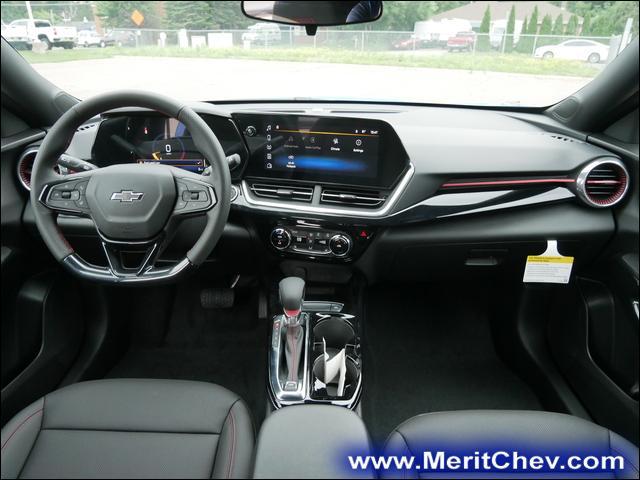 2024 Chevrolet Trax Vehicle Photo in MAPLEWOOD, MN 55119-4794