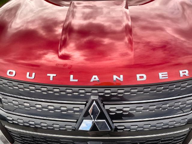 2022 Mitsubishi Outlander Vehicle Photo in WILLIAMSVILLE, NY 14221-2883