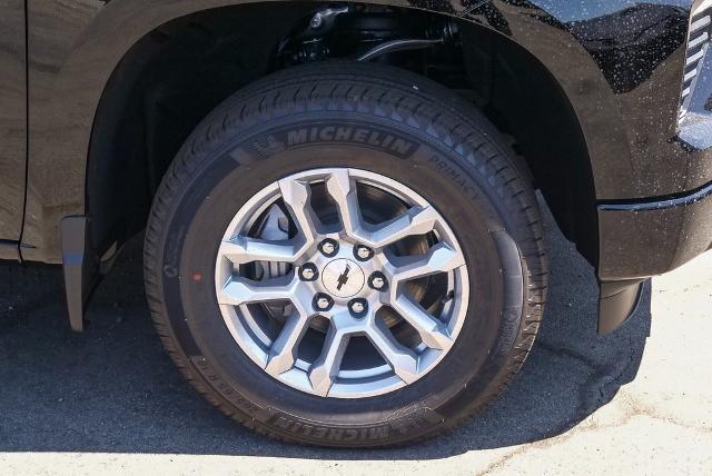 2025 Chevrolet Silverado 1500 Vehicle Photo in VENTURA, CA 93003-8585