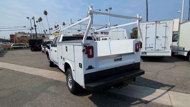 2024 GMC Sierra 2500 HD Vehicle Photo in PASADENA, CA 91107-3803