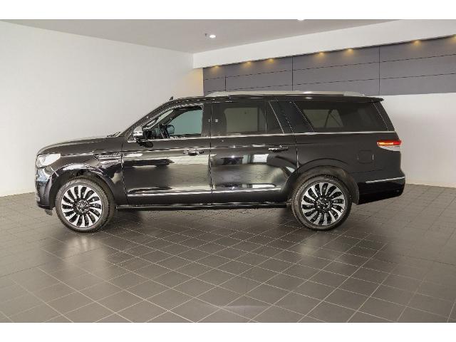 Used 2024 Lincoln Navigator Black Label L with VIN 5LMJJ3TG9REL06537 for sale in Shoreline, WA