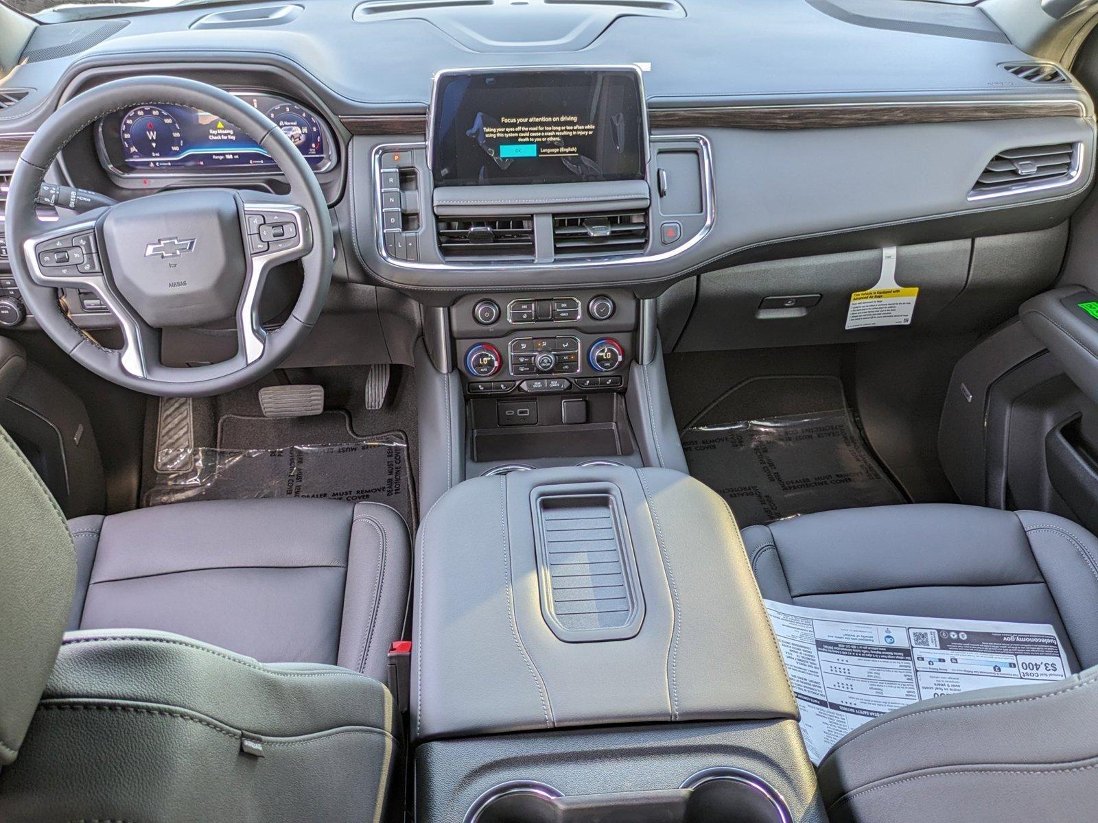 2024 Chevrolet Suburban Vehicle Photo in GILBERT, AZ 85297-0446