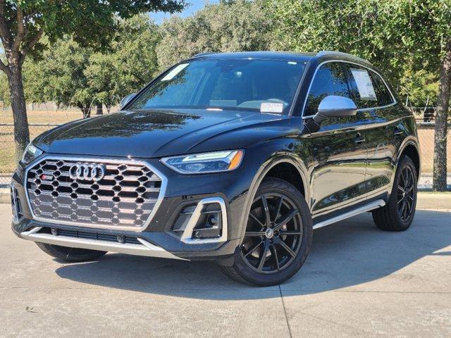 2024 Audi SQ5 Vehicle Photo in HOUSTON, TX 77090