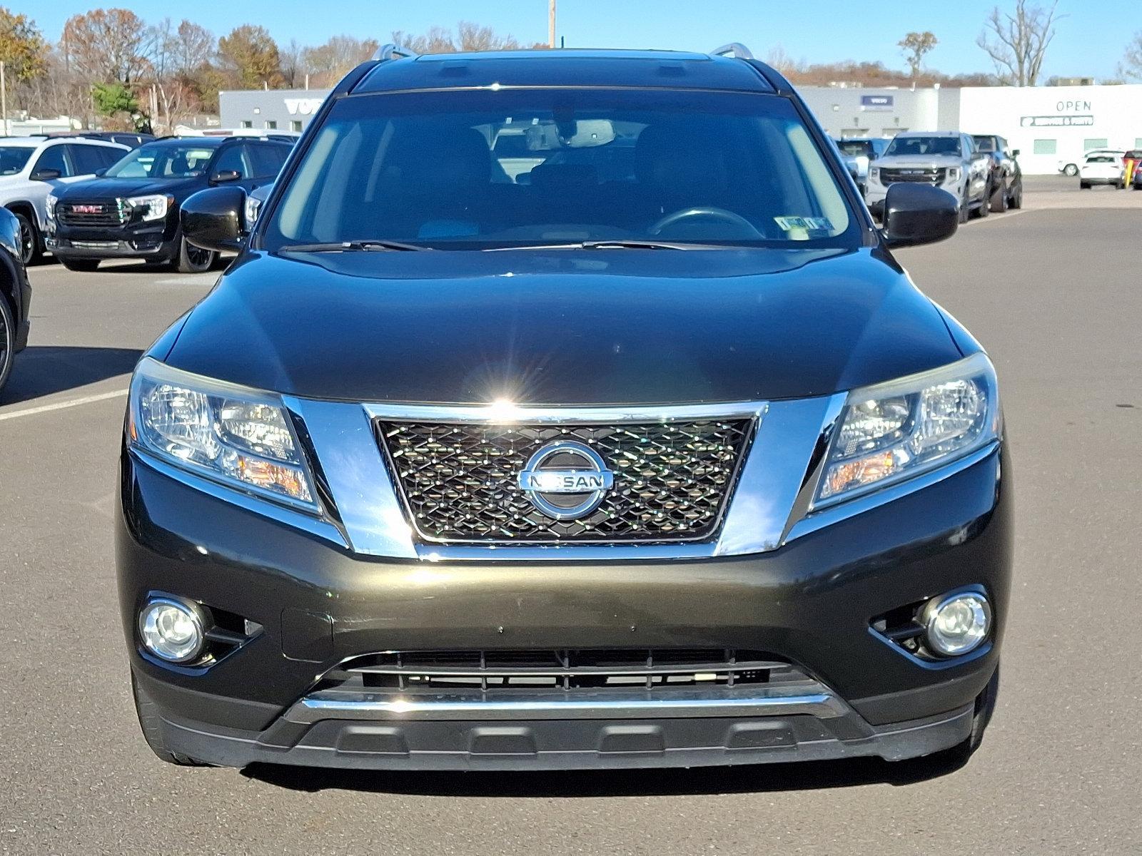 2016 Nissan Pathfinder Vehicle Photo in Trevose, PA 19053