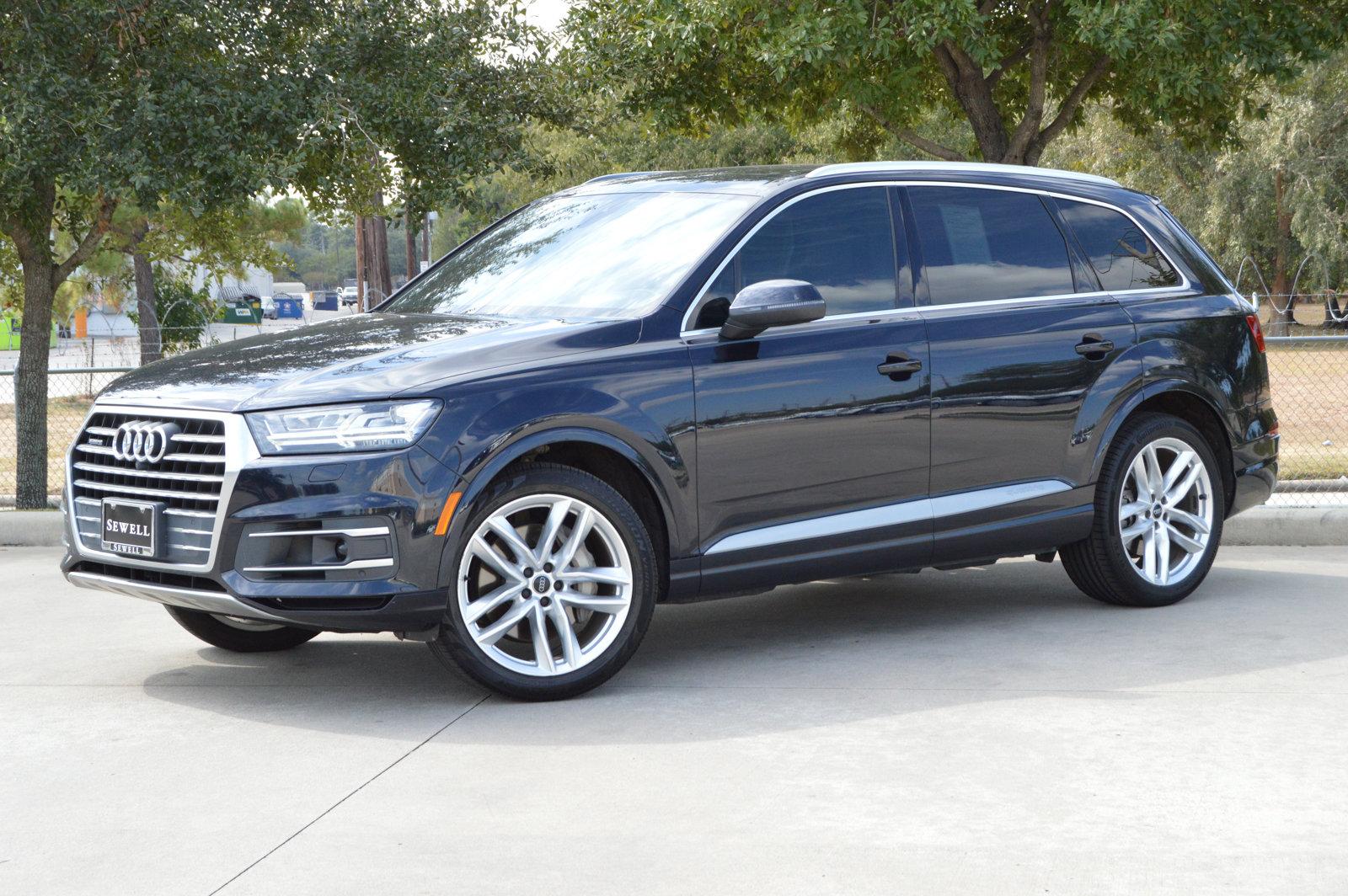 2017 Audi Q7 Vehicle Photo in Houston, TX 77090