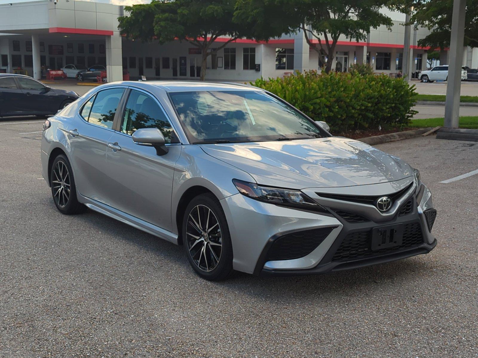 2022 Toyota Camry Vehicle Photo in Ft. Myers, FL 33907