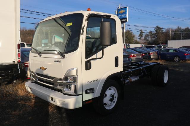 2024 Chevrolet 4500 HG LCF Gas Vehicle Photo in MONTICELLO, NY 12701-3853