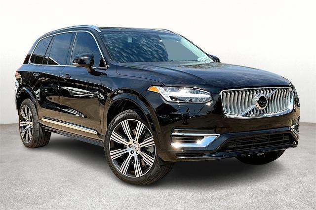 2025 Volvo XC90 Plug-In Hybrid Vehicle Photo in Houston, TX 77007