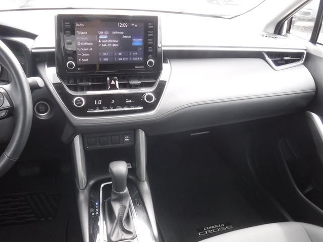 2022 Toyota Corolla Cross Vehicle Photo in JASPER, GA 30143-8655