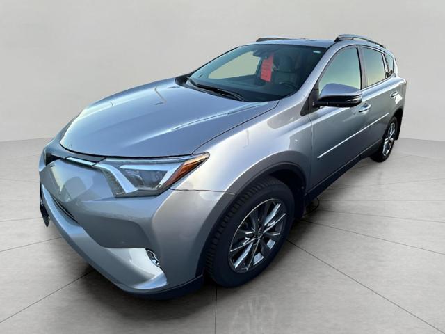 2017 Toyota RAV4 Vehicle Photo in Green Bay, WI 54304