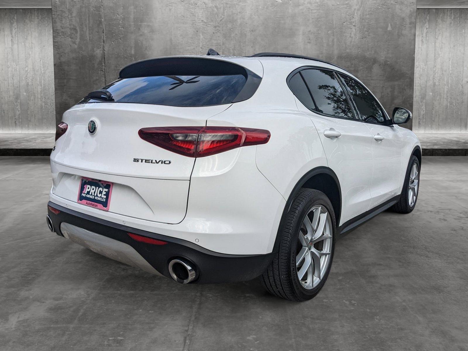 2019 Alfa Romeo Stelvio Vehicle Photo in Jacksonville, FL 32256