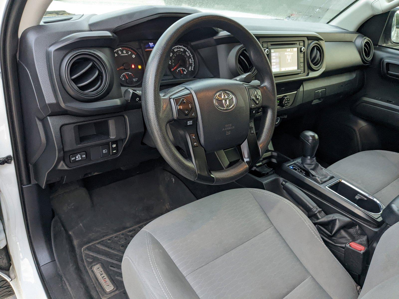 2019 Toyota Tacoma 2WD Vehicle Photo in Davie, FL 33331