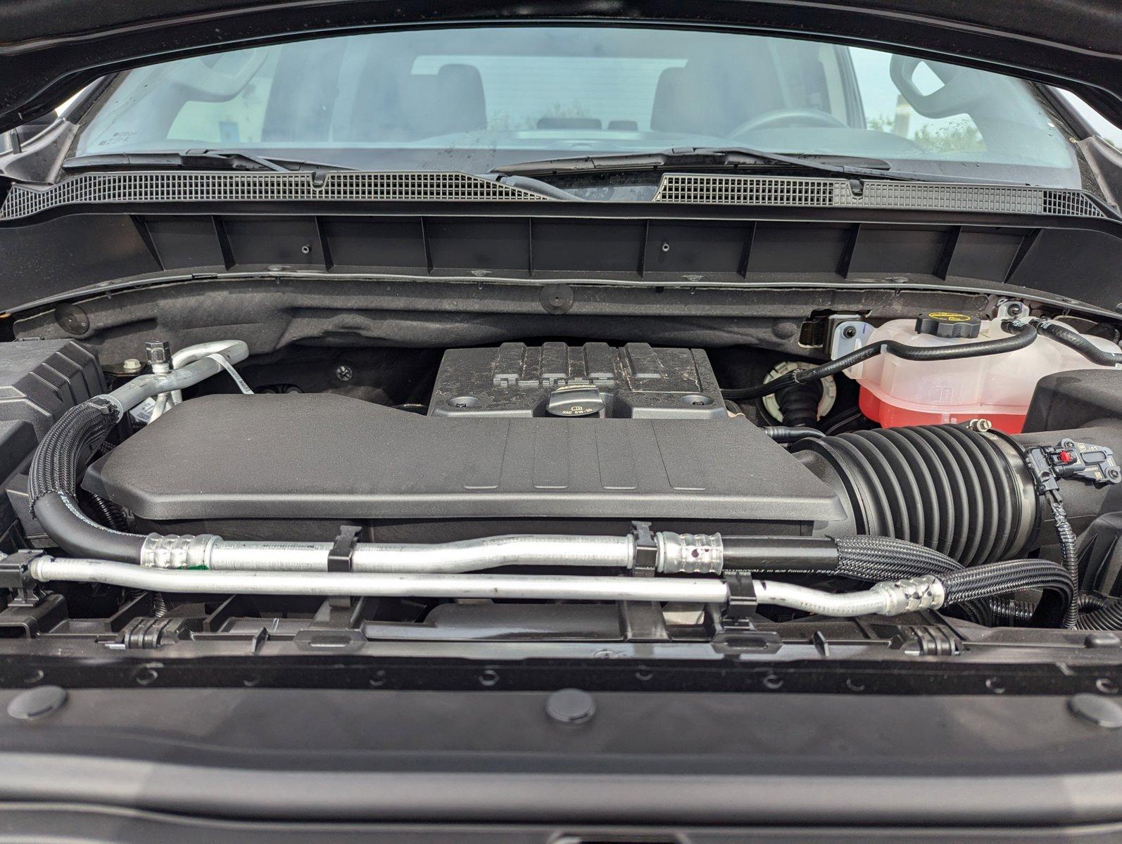 2025 Chevrolet Silverado 1500 Vehicle Photo in PEMBROKE PINES, FL 33024-6534