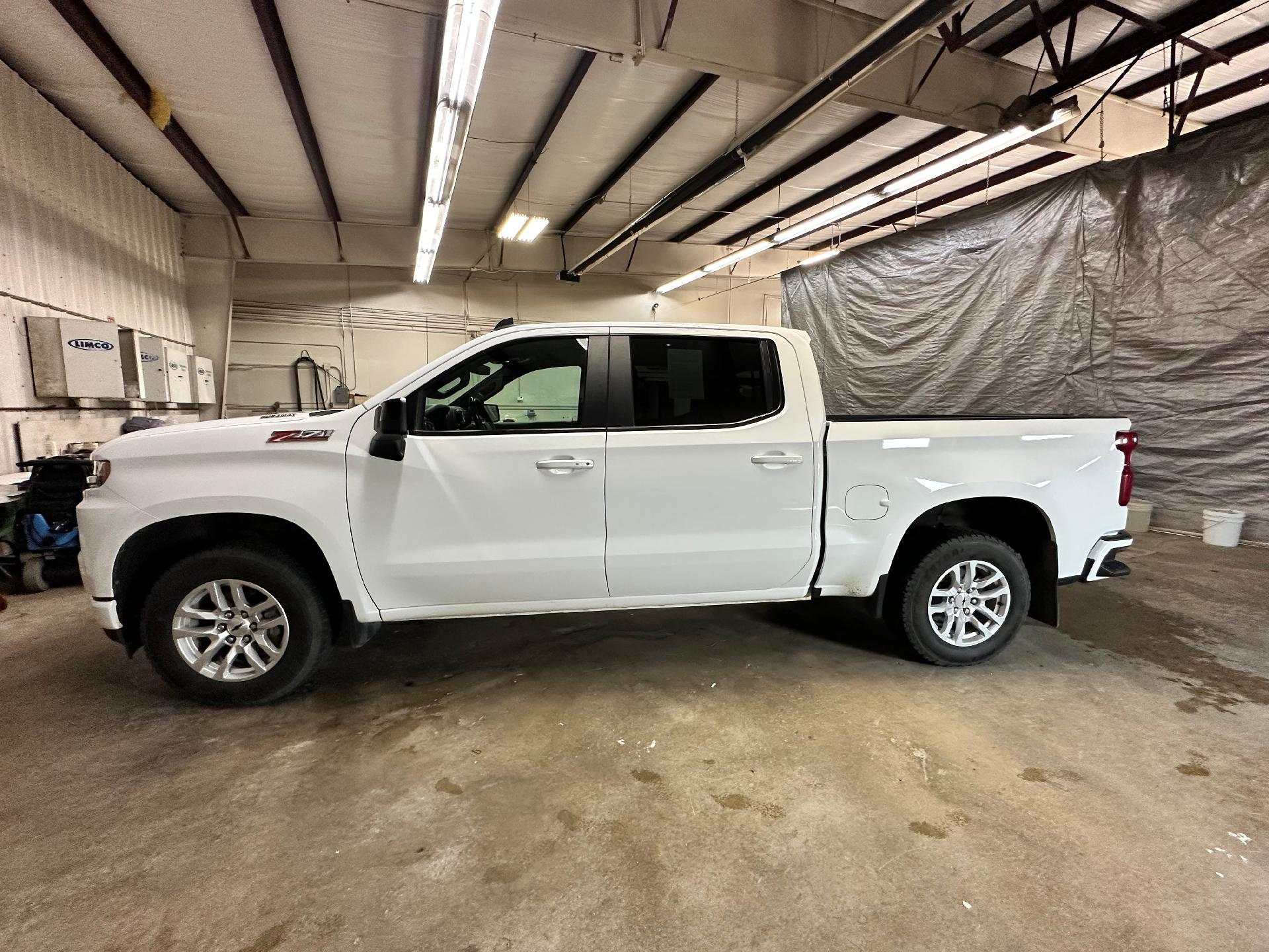 Used 2021 Chevrolet Silverado 1500 RST with VIN 3GCUYEET4MG198271 for sale in Langdon, ND