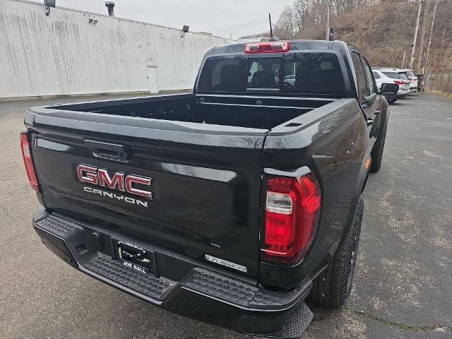 2024 GMC Canyon Vehicle Photo in GLENSHAW, PA 15116-1739