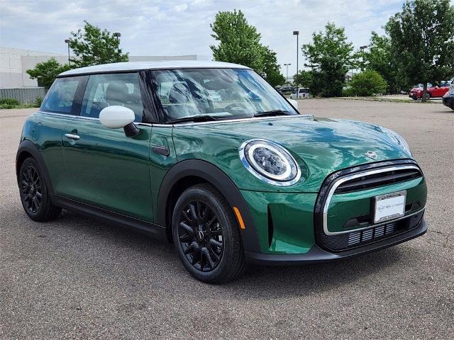 2024 MINI Cooper Hardtop 2 Door Signature Vehicle Photo in Loveland, CO 80538