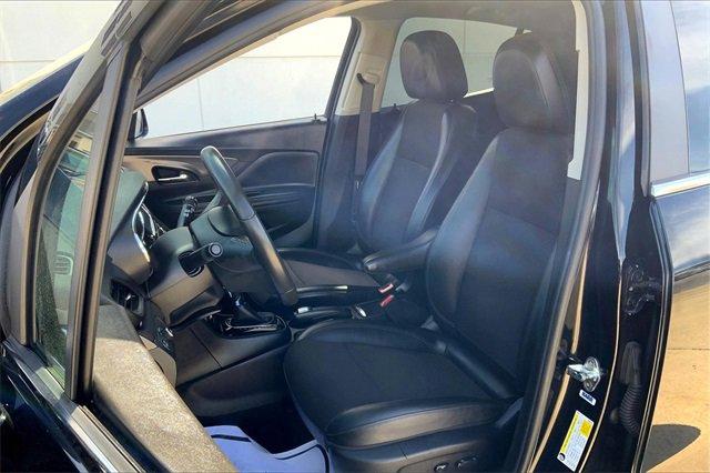 2021 Buick Encore Vehicle Photo in TOPEKA, KS 66609-0000