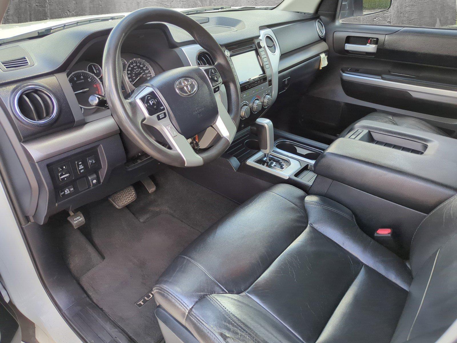 2017 Toyota Tundra 4WD Vehicle Photo in Margate, FL 33063