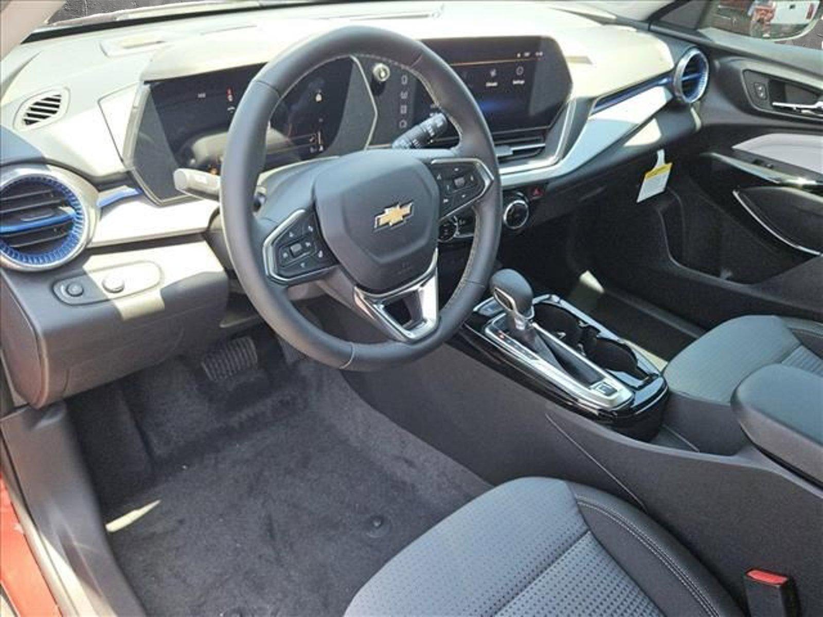 2025 Chevrolet Trax Vehicle Photo in GILBERT, AZ 85297-0446