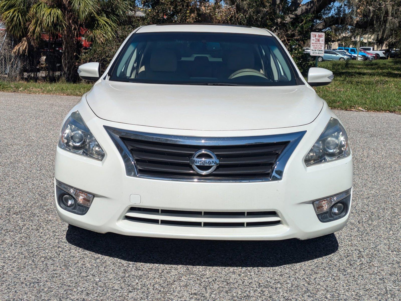 2015 Nissan Altima Vehicle Photo in Sarasota, FL 34231