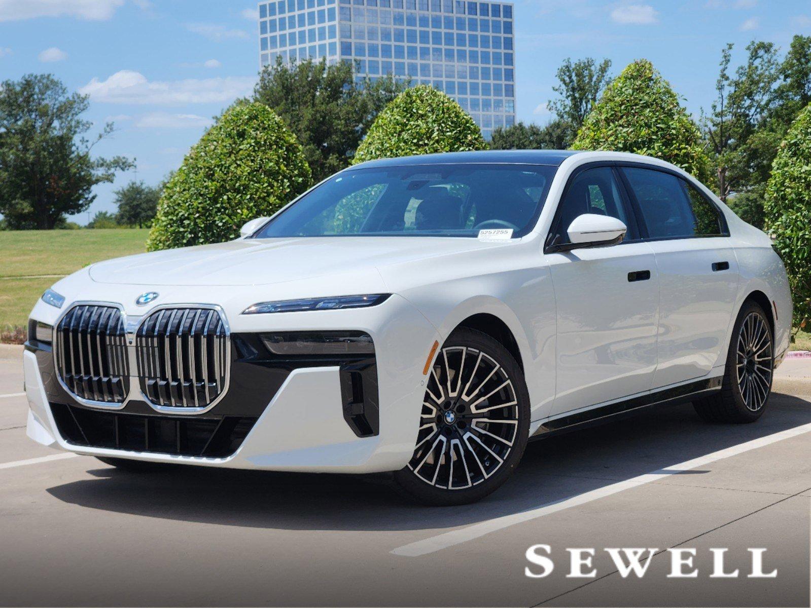 2024 BMW 760i xDrive Vehicle Photo in PLANO, TX 75024