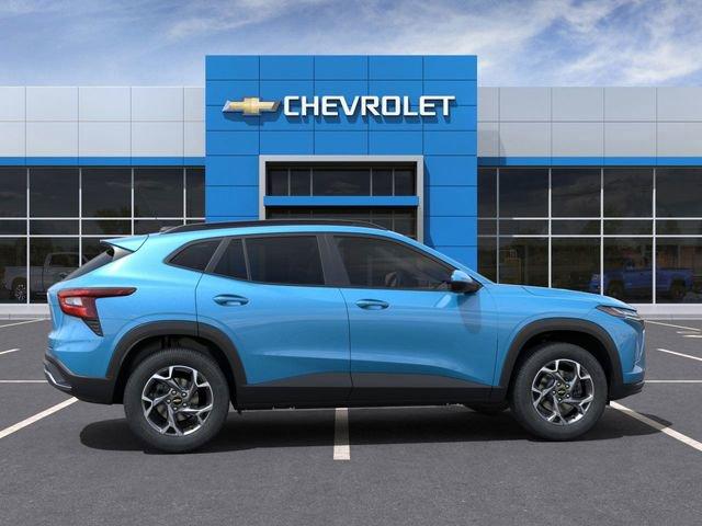 2025 Chevrolet Trax Vehicle Photo in BROCKTON, MA 02301-7113