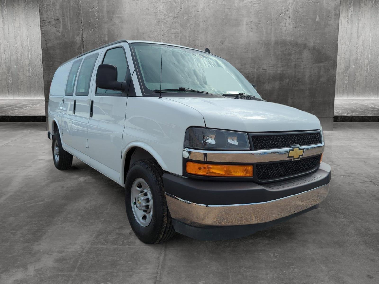 2022 Chevrolet Express Cargo Van Vehicle Photo in Memphis, TN 38115